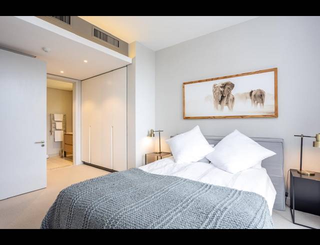 1 BEDROOM APARTMENT RENTED IN WATERFRONT